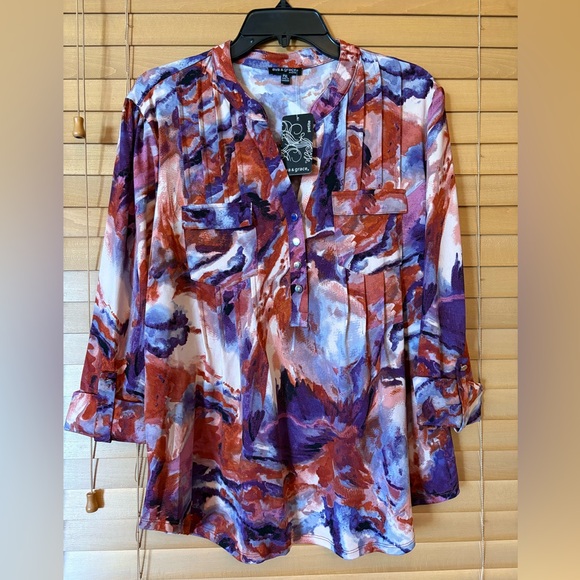 Ava & Grace Tops - Ava & Grace NWT Purple Red Graphic Blouse with Mandarin Collar. Size PXL